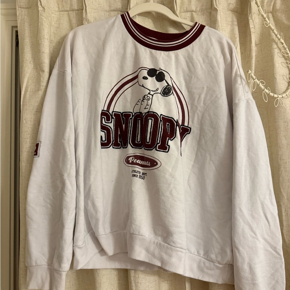 Peanuts White Tee with Maroon Trim